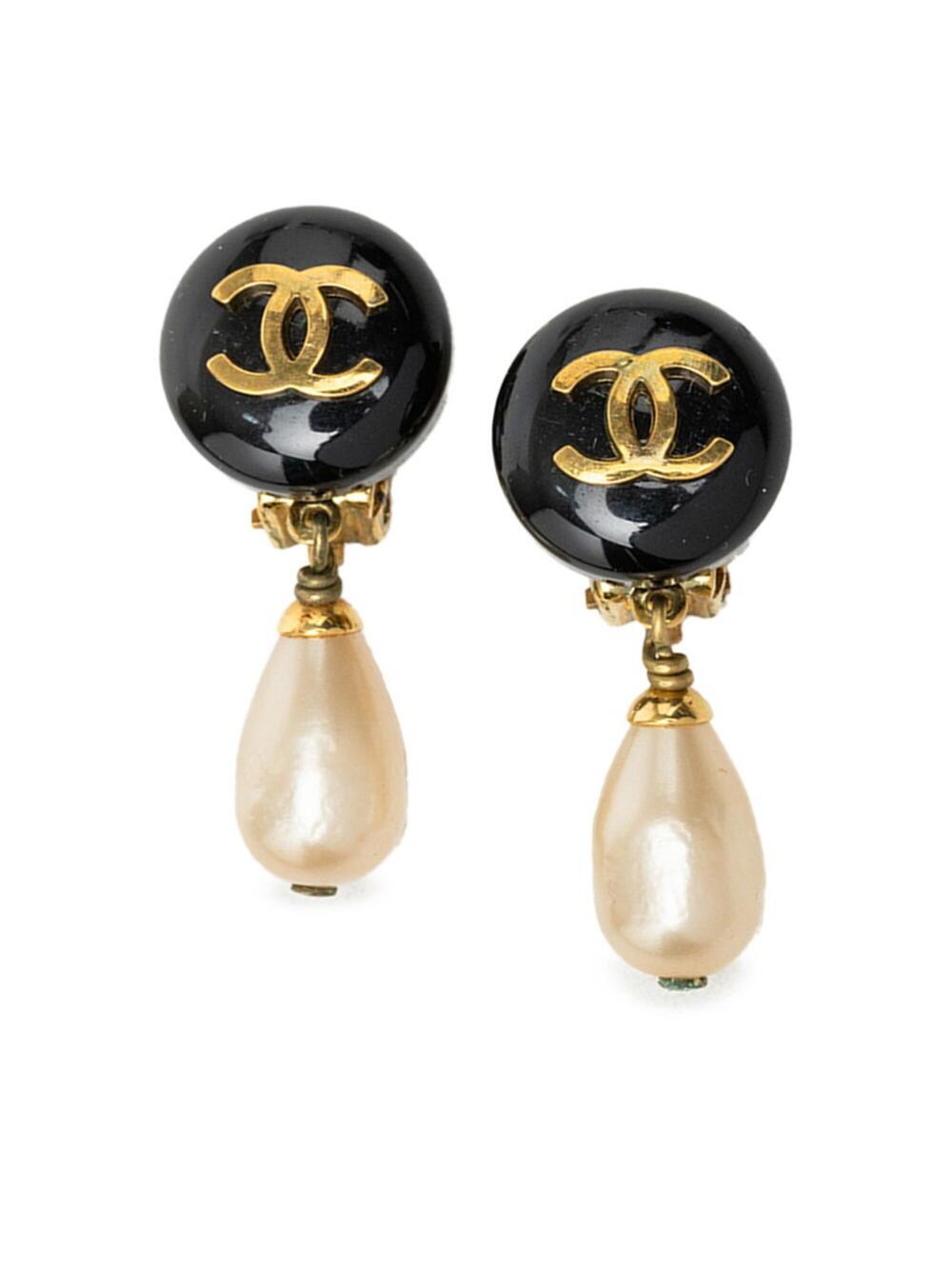 Chanel Cc Logo Clip-On Earrings Metal #371346C63B